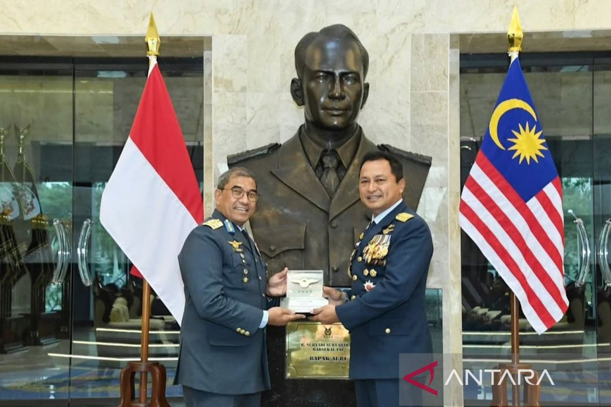 TNI AU perkuat kerja sama dengan militer udara Malaysia