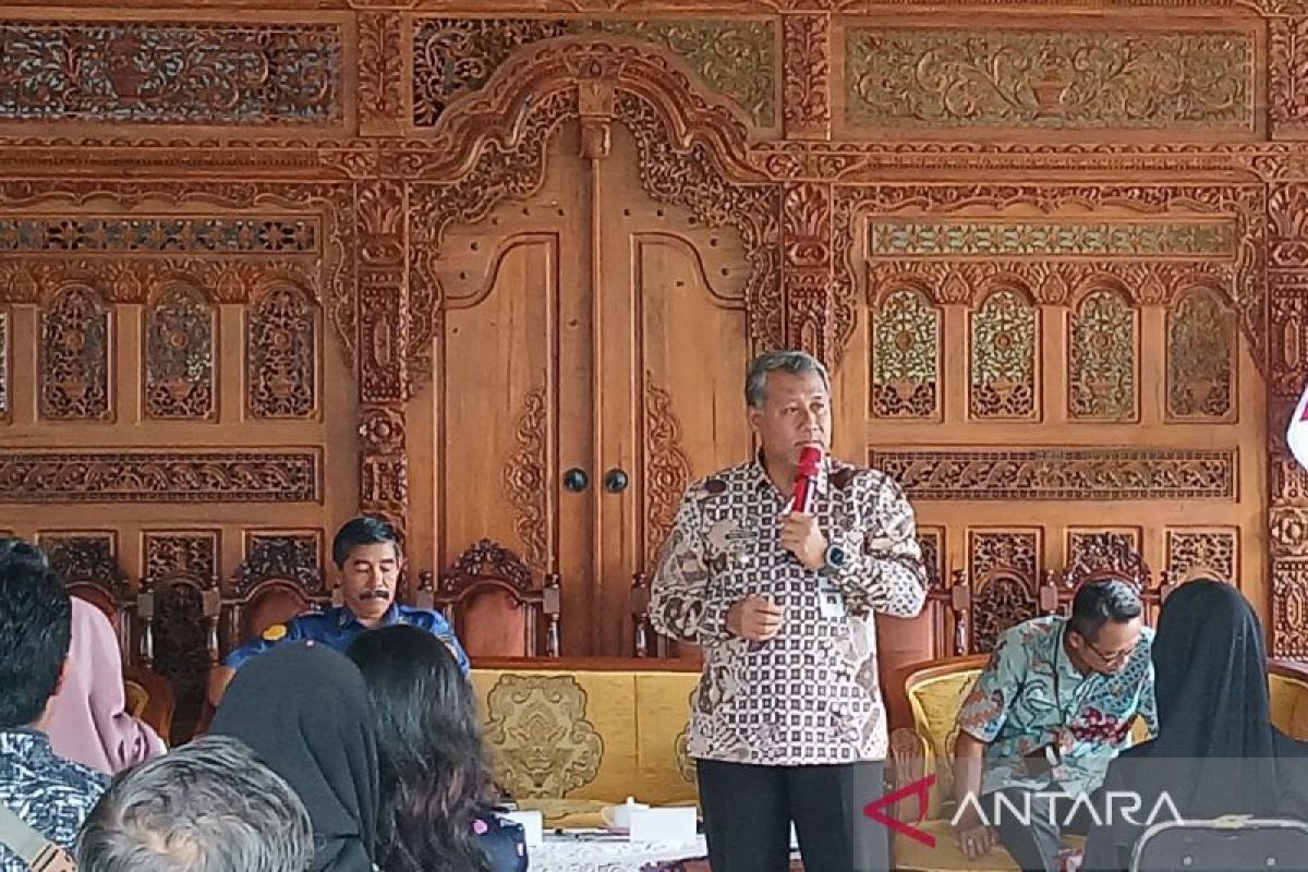 Pemkab Temanggung sosialisasi penataan kembali  PKL Jalan Soedirman