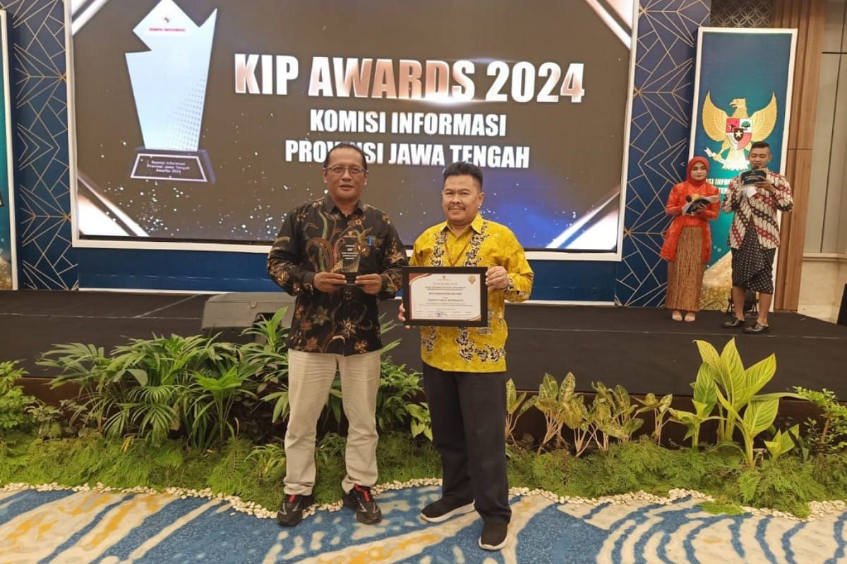 KPU Batang raih penghargaan Keterbukaan Informasi Publik Pilkada  2024