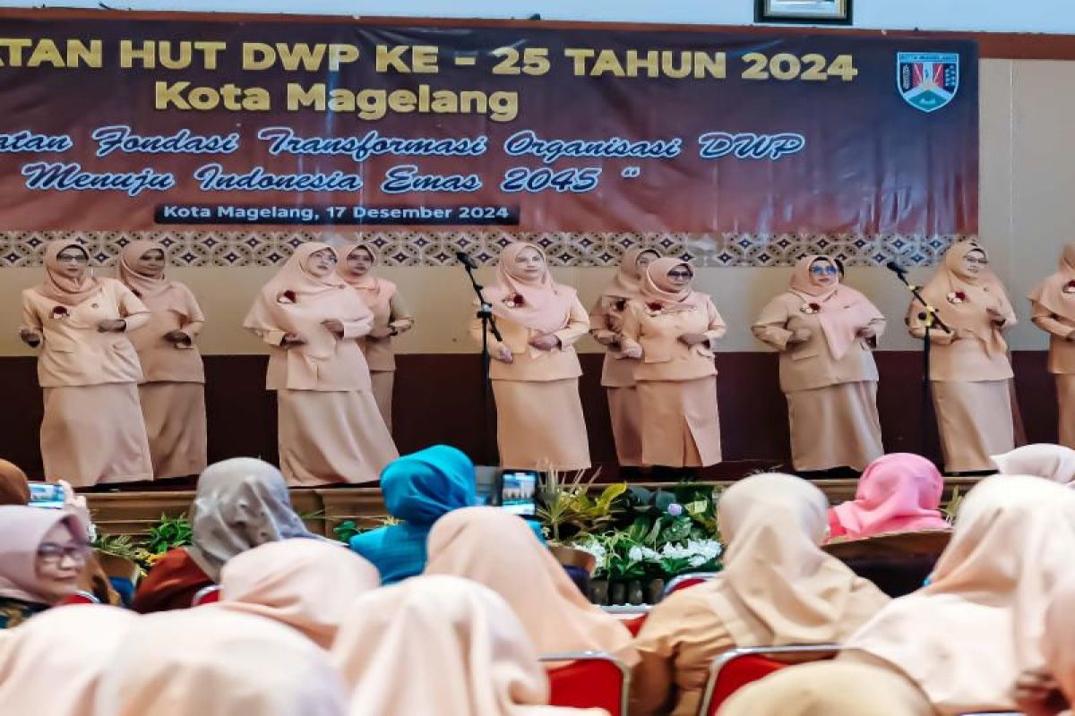 Wali Kota Magelang tekankan DWP perkuat kompetensi anggota