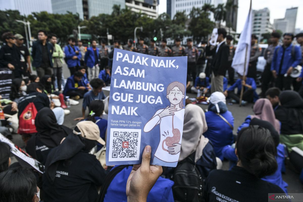 Mahasiswa gelar aksi tolak PPN 12 persen