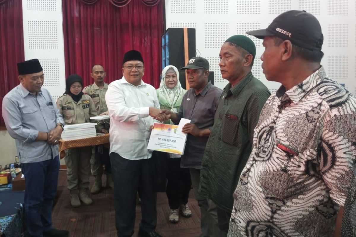 Pemerintah bantu 3.003 petani Jepara yang puso