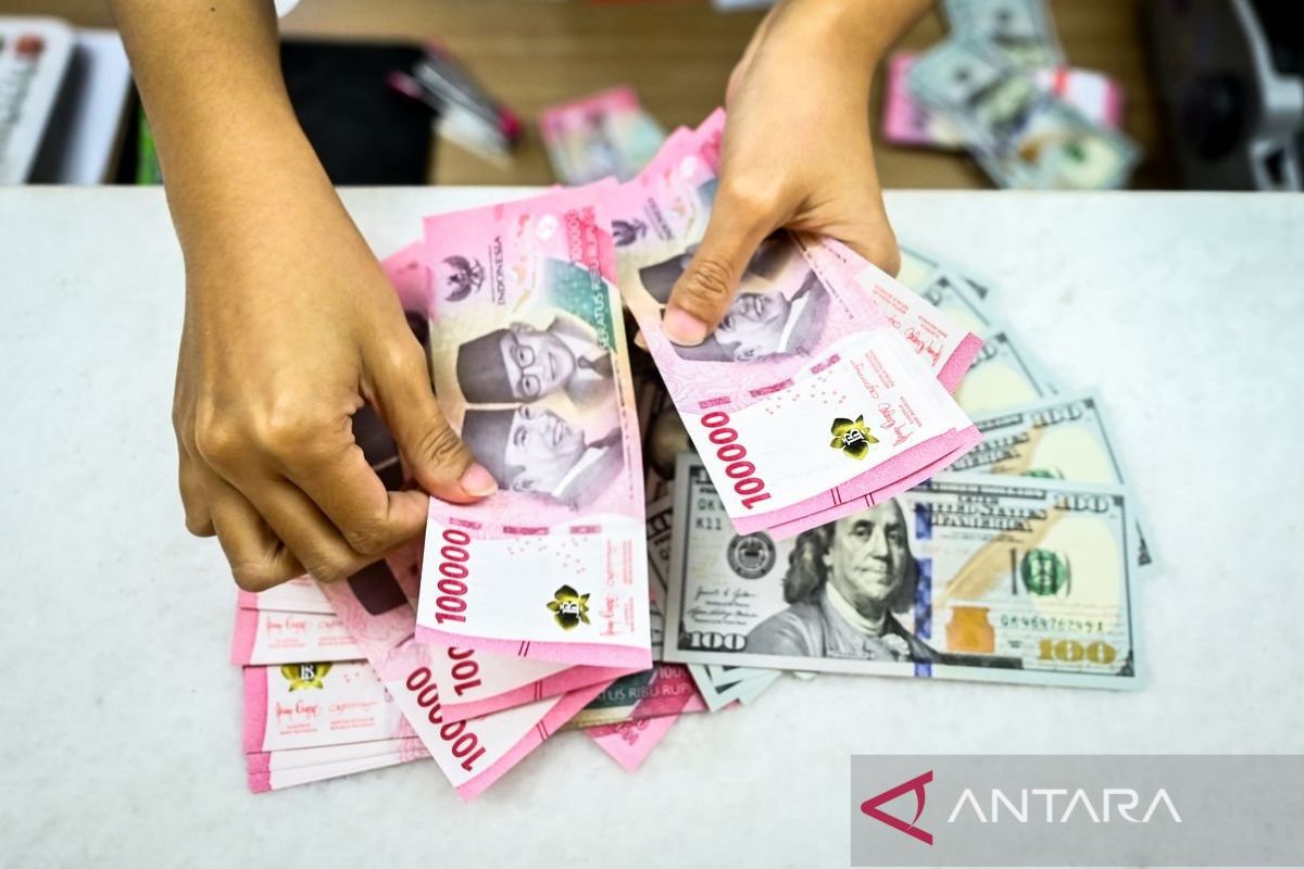 Menkeu: Nilai tukar rupiah relatif lebih baik dari negara lain