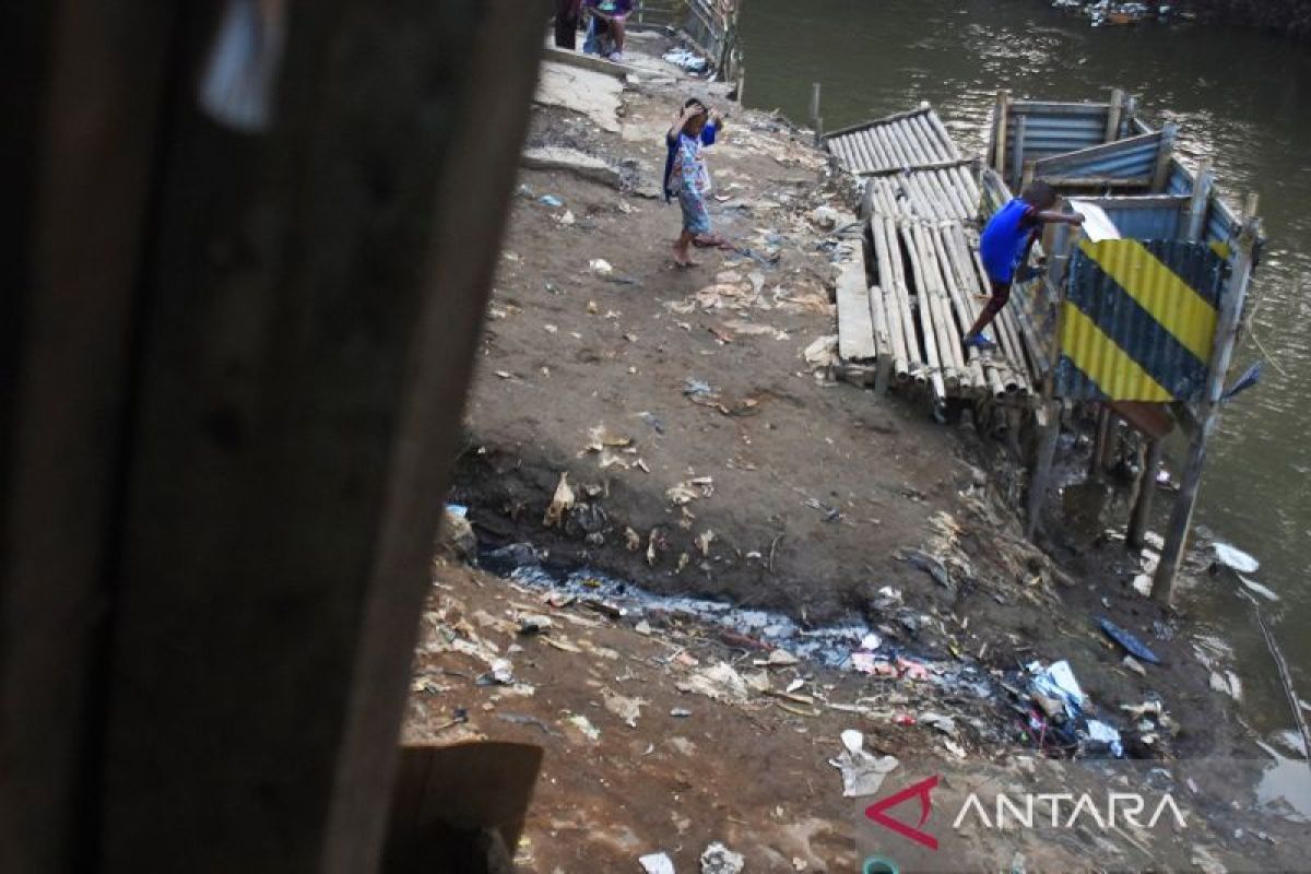 24 kelurahan di Jakbar telah bebas BAB sembarangan