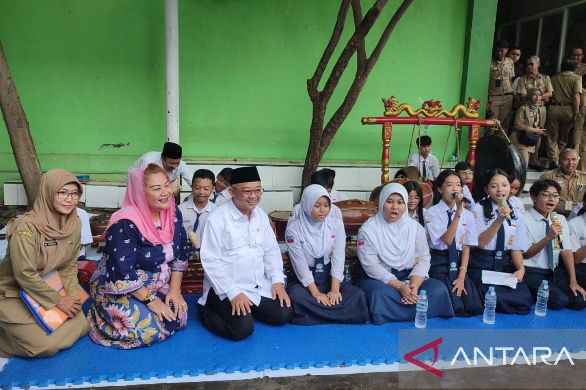 Delapan sekolah di Semarang mulai program Makan Bergizi Gratis