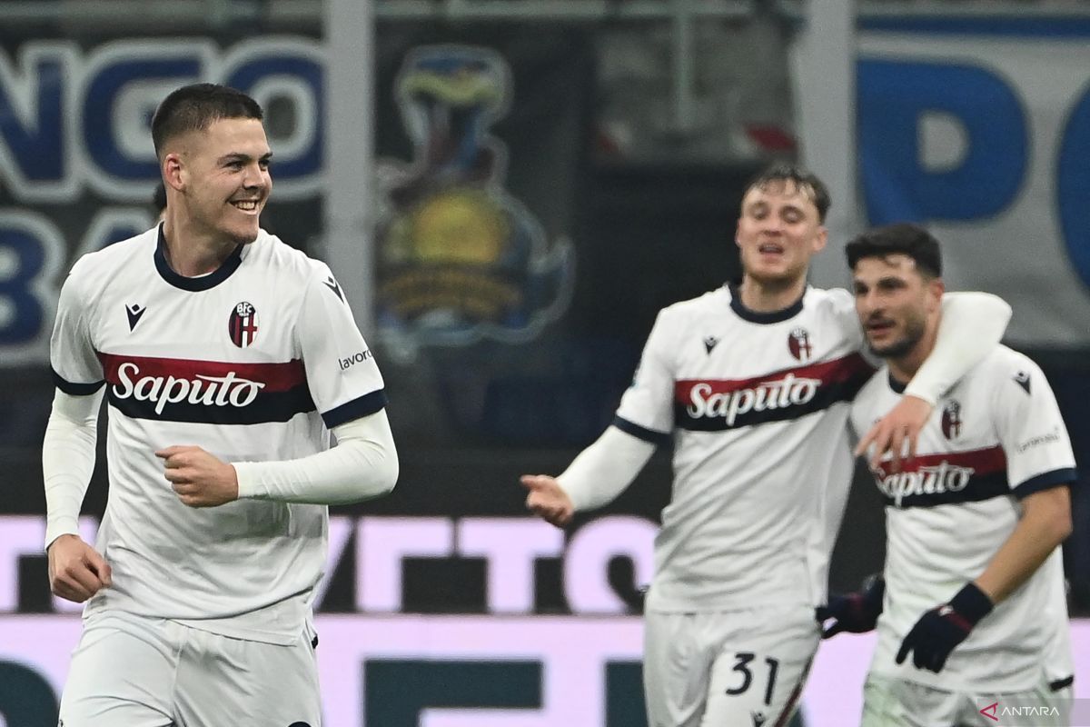 Bologna masuk enam besar setelah kalahkan Monza 3-1