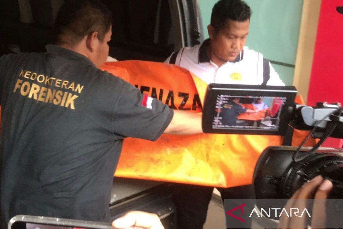 RS Polri kembali menerima satu kantong jenazah korban kebakaran Glodok