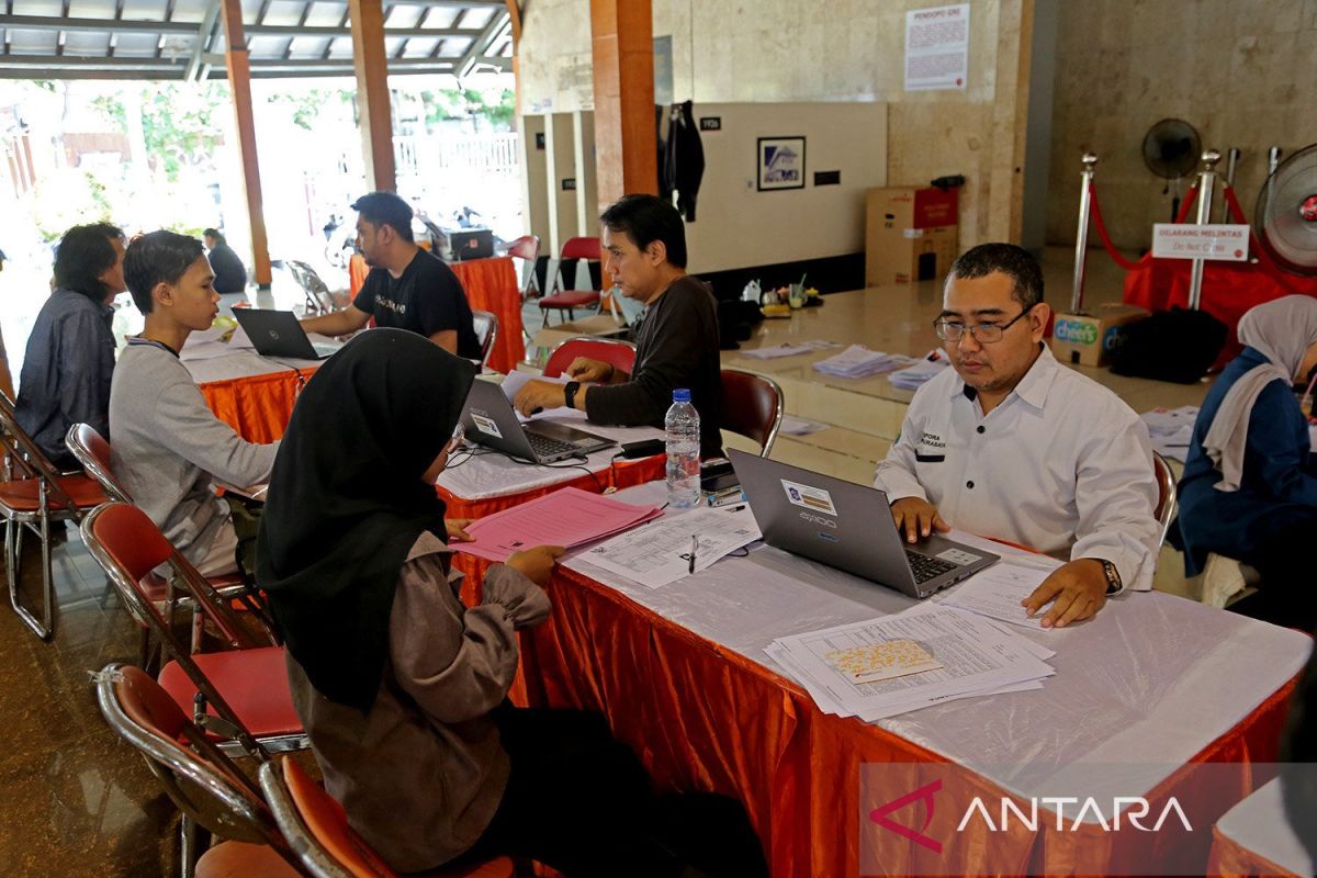 Pemkot Surabaya buka pendaftaran Beasiswa Pemuda Tangguh