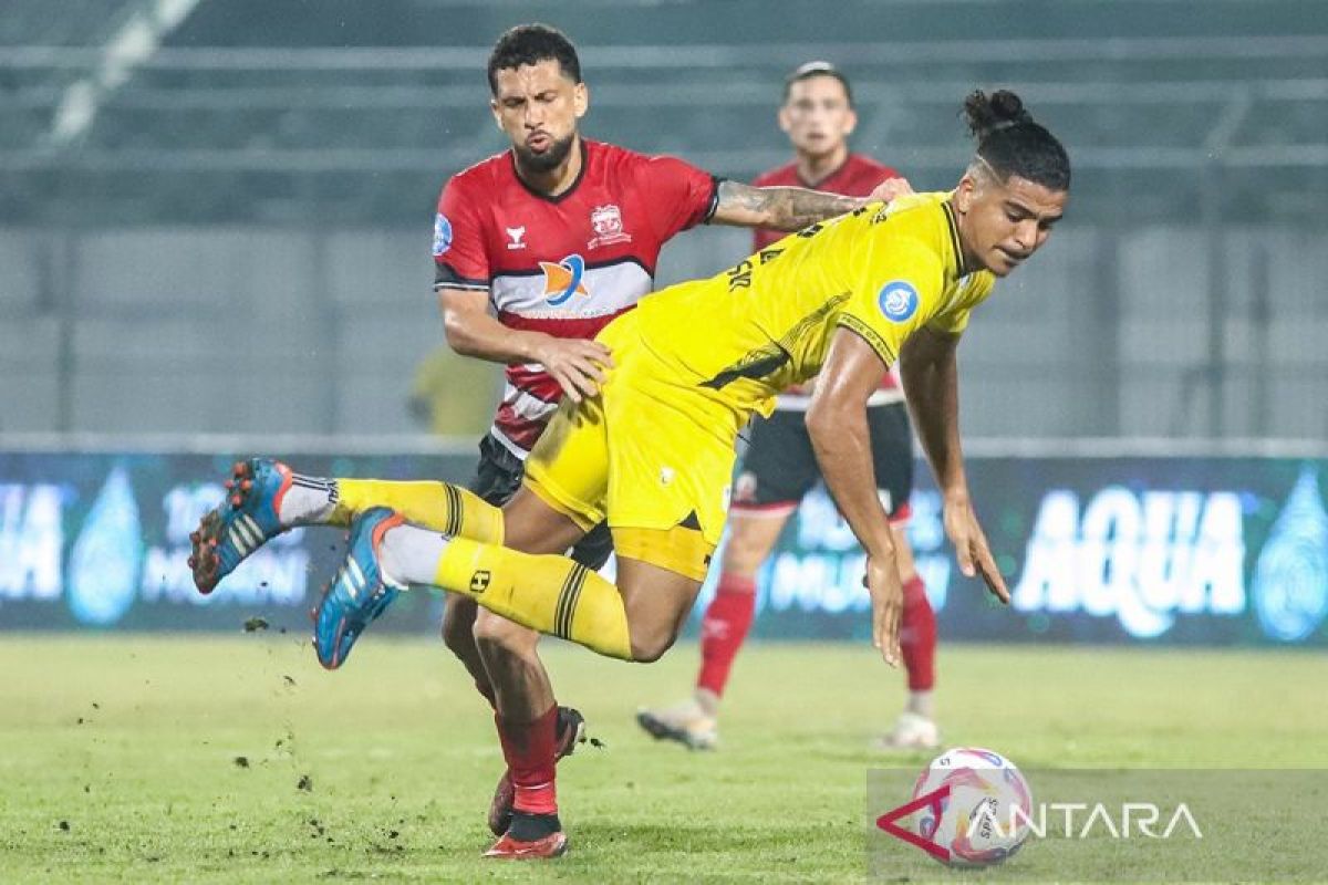 Liga 1: Barito Putera kalahkan tuan rumah Madura United 4-2