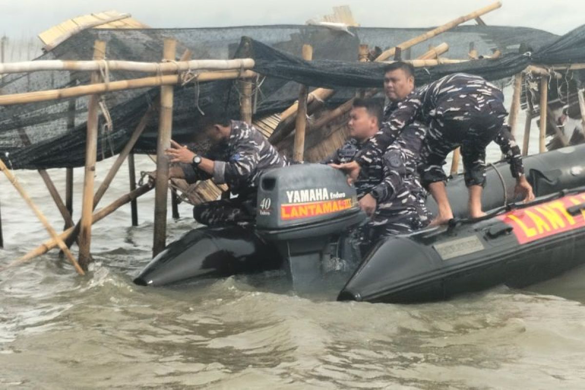 TNI AL bongkar pagar laut sesuai dengan perintah Presiden Prabowo