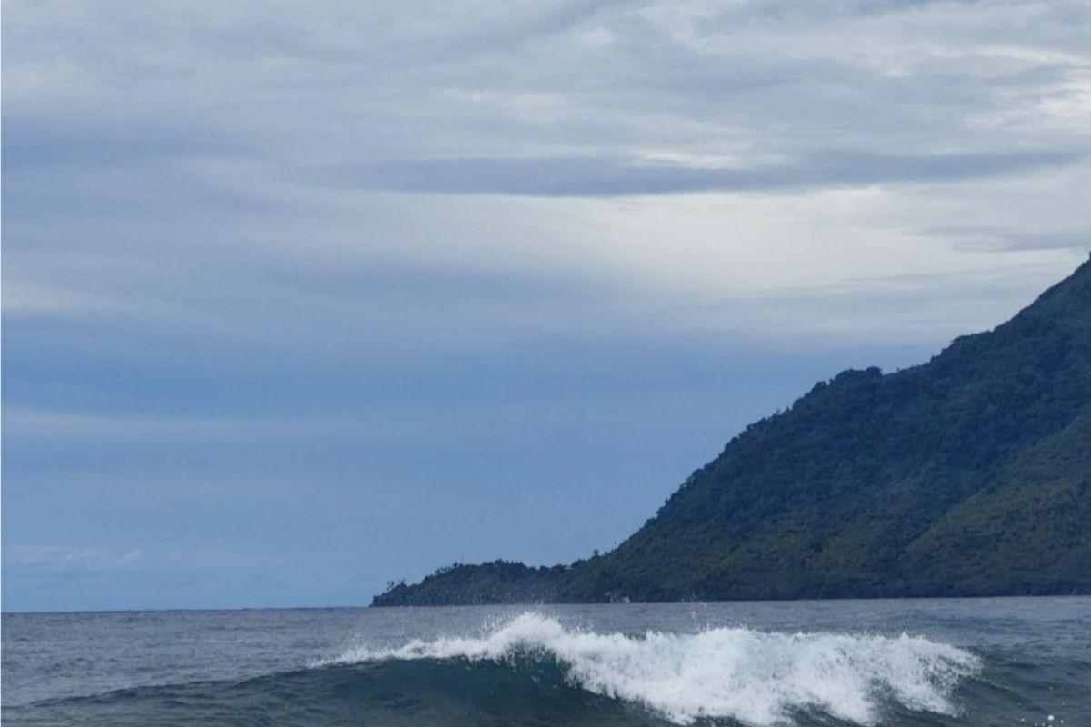 BMKG Ternate: Waspadai gelombang tinggi di perairan Malut