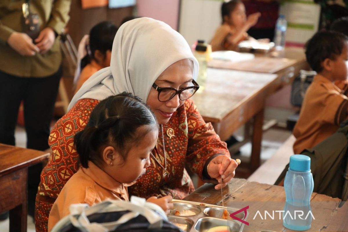 MBG dorong tingkatkan keterlibatan masyarakat penuhi pangan di sekolah