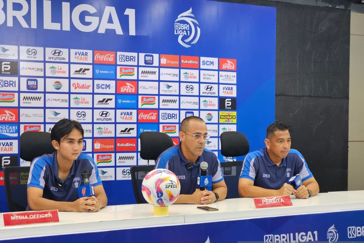 Pelatih Persita menilai dua bek sayap Persija adalah pemain bagus