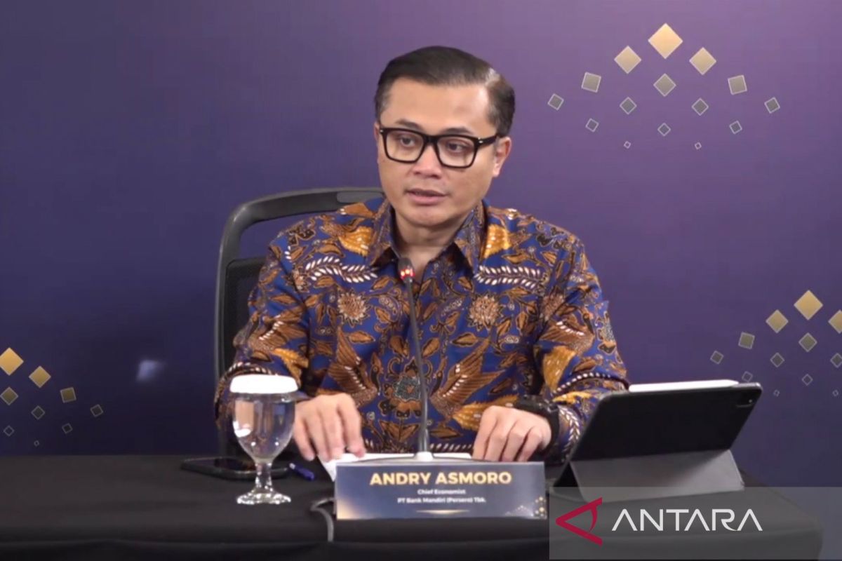 Ekonom Bank Mandiri: ada lima sektor jadi tren investasi pada 2025