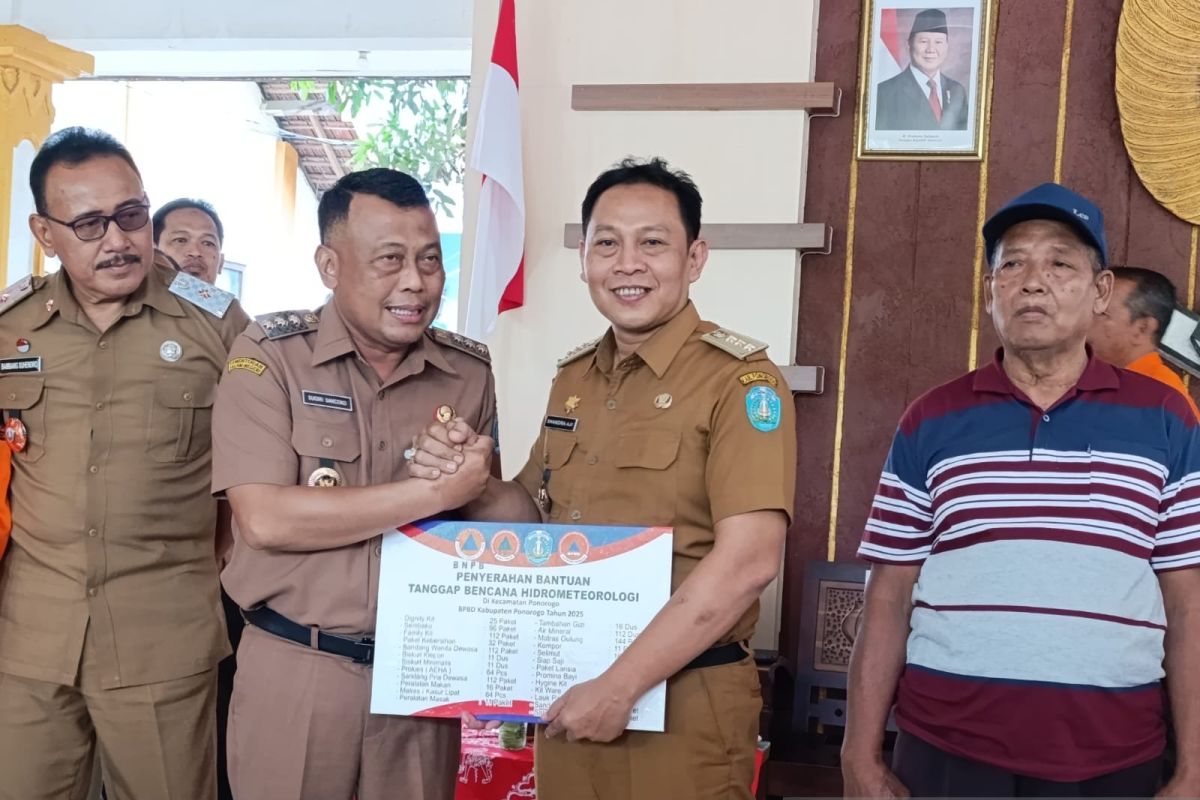 Pemkab Ponorogo salurkan bantuan untuk korban bencana banjir