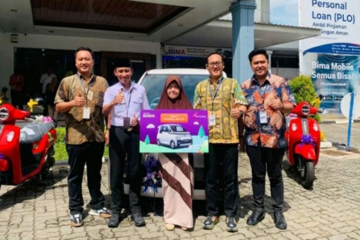 Enam nasabah Bank Jateng Kendal raih mobil listrik dan lima Fazzio