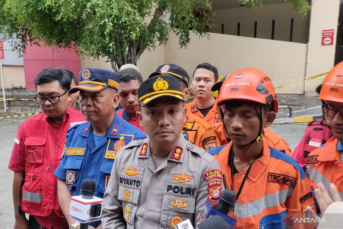 Lewati masa tanggap darurat, evakuasi korban Glodok Plaza tetap lanjut