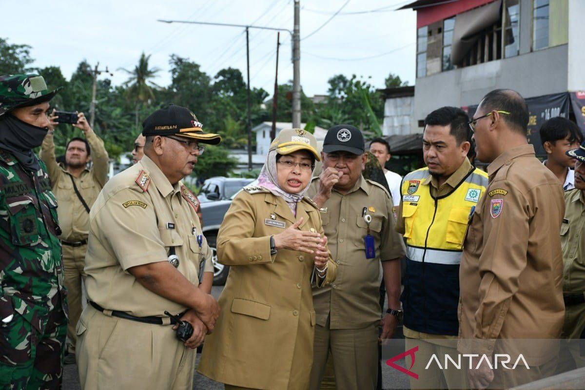 Pemkab Batang  ingatkan warga tingkatkan kewaspadaan bencana susulan