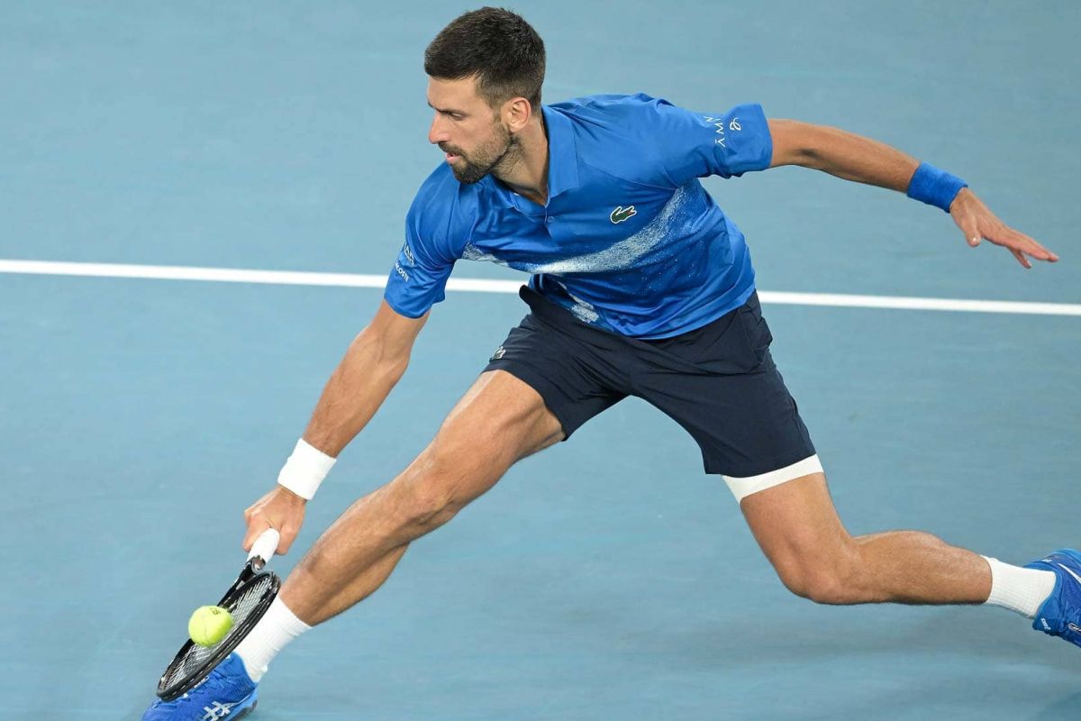 Djokovic khawatir dengan cedera kaki menjelang semifinal lawan Zverev