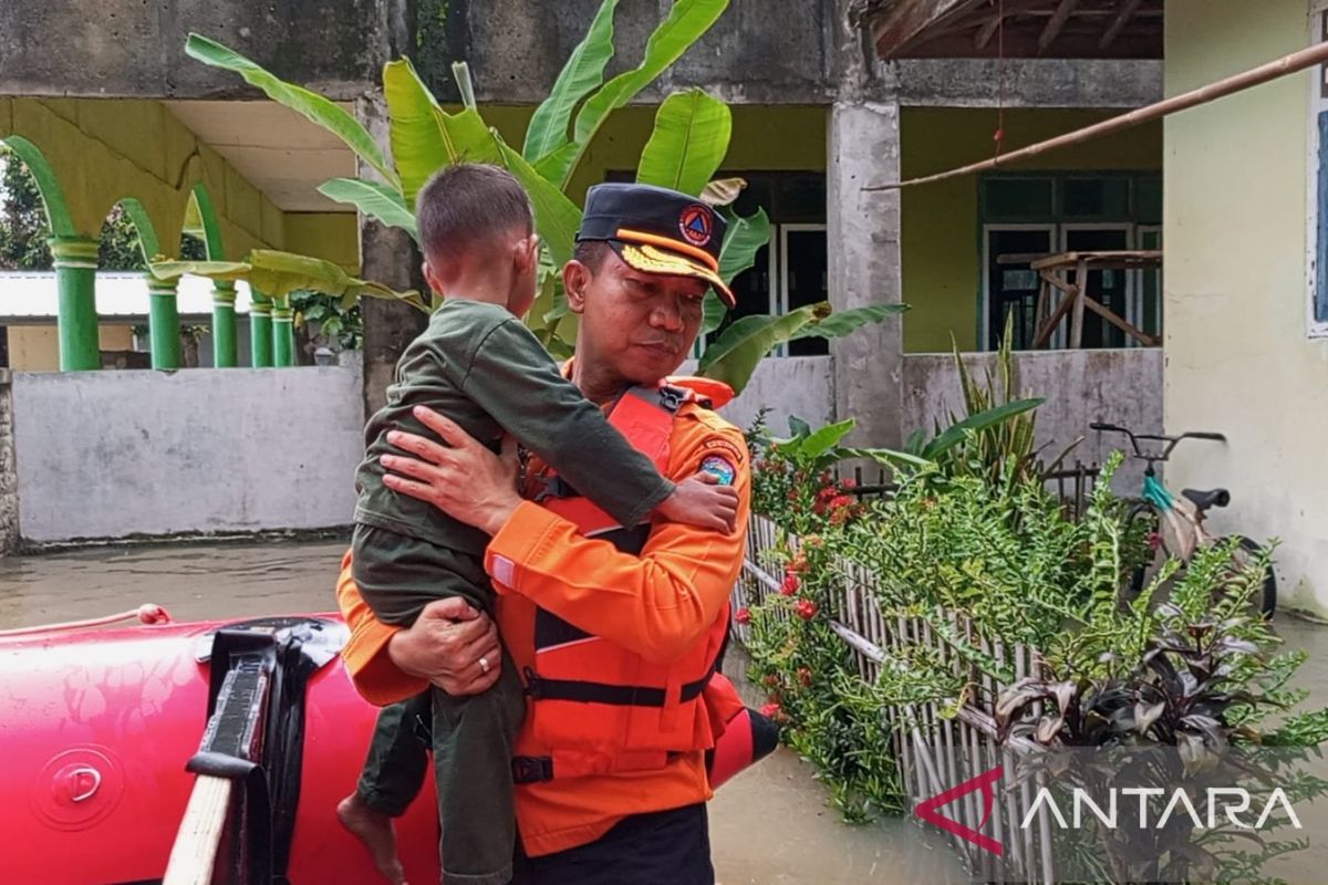 BPBD Lamsel: 610 rumah warga di Sragi terdampak banjir rob