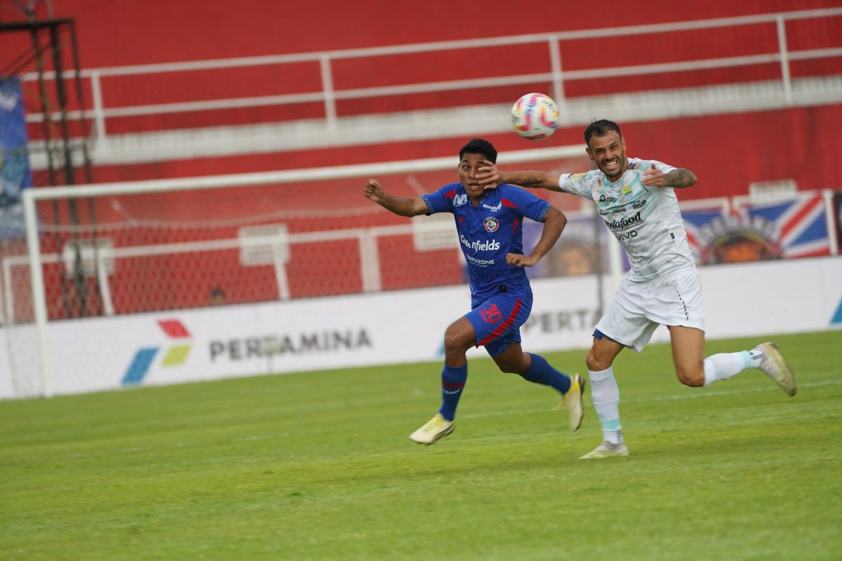 Kalahkan Arema, Persib penuhi ambisi curi tiga poin di Jawa Timur