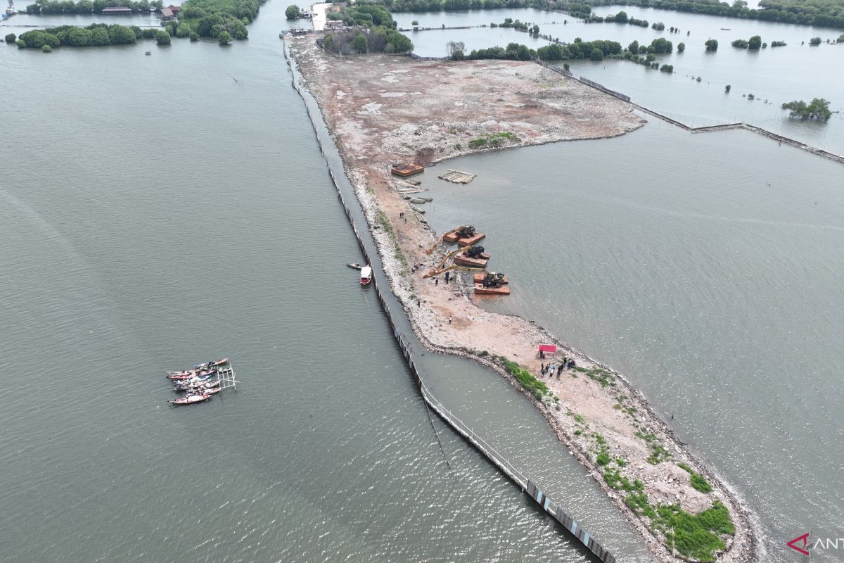 KKP ambil langkah tegas soal pagar laut di Bekasi