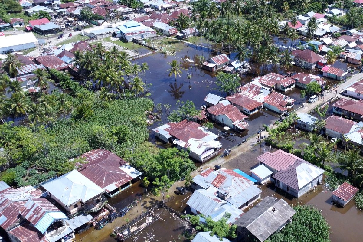 Sebanyak tiga kecamatan di Kabupaten Gorontalo terendam banjir