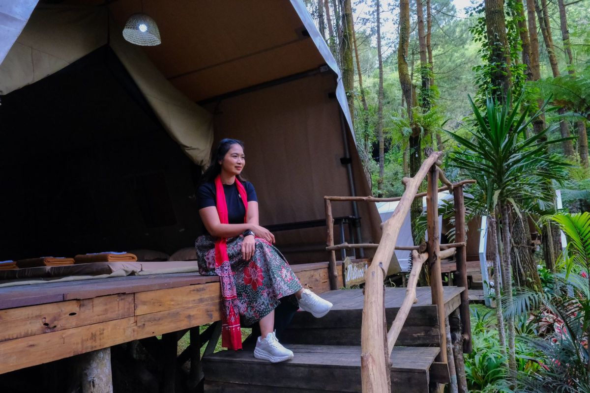 Wamenpar ajak masyarakat berlibur ke DeLoano Glamping Magelang