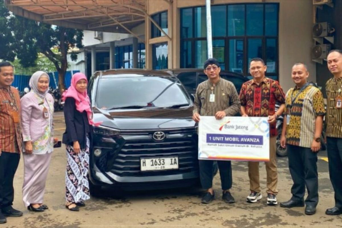 Bank Jateng beri bantuan mobil operasional RSUD Rehatta