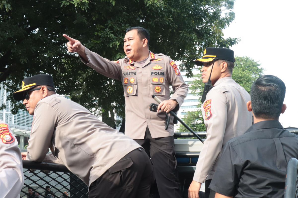 Polisi kerahkan 1.994 personel amankan unjuk rasa di depan Kedubes AS