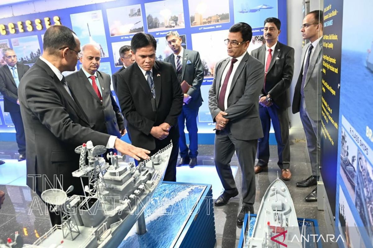 KSAL kunjungi perusahaan rudal BrahMos di India