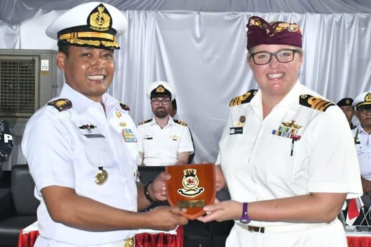 TNI AL sambut kapal perang asal Prancis dan Australia di Lanal Bali
