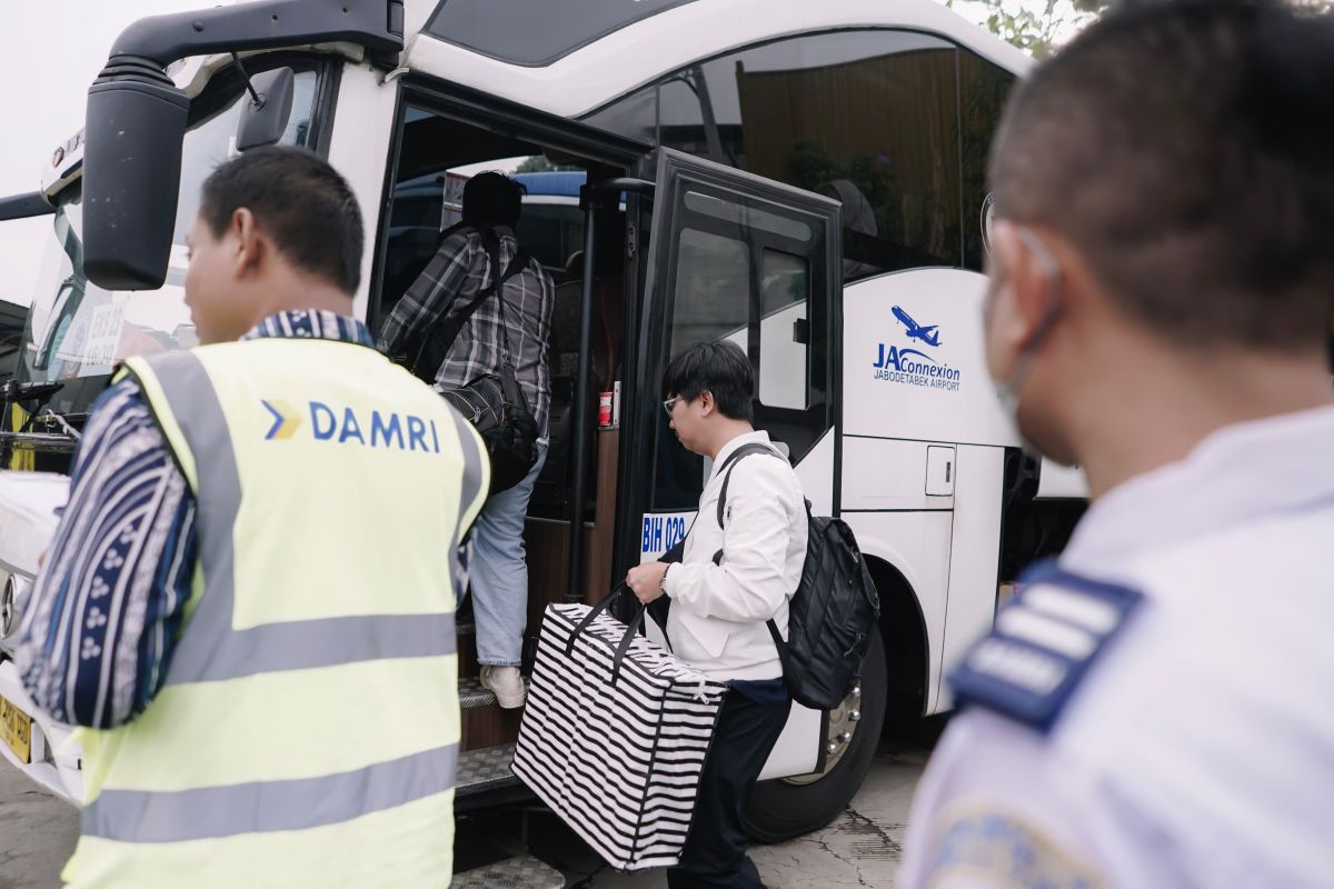 DAMRI layani penjualan 48.309 tiket AKAP selama libur panjang 