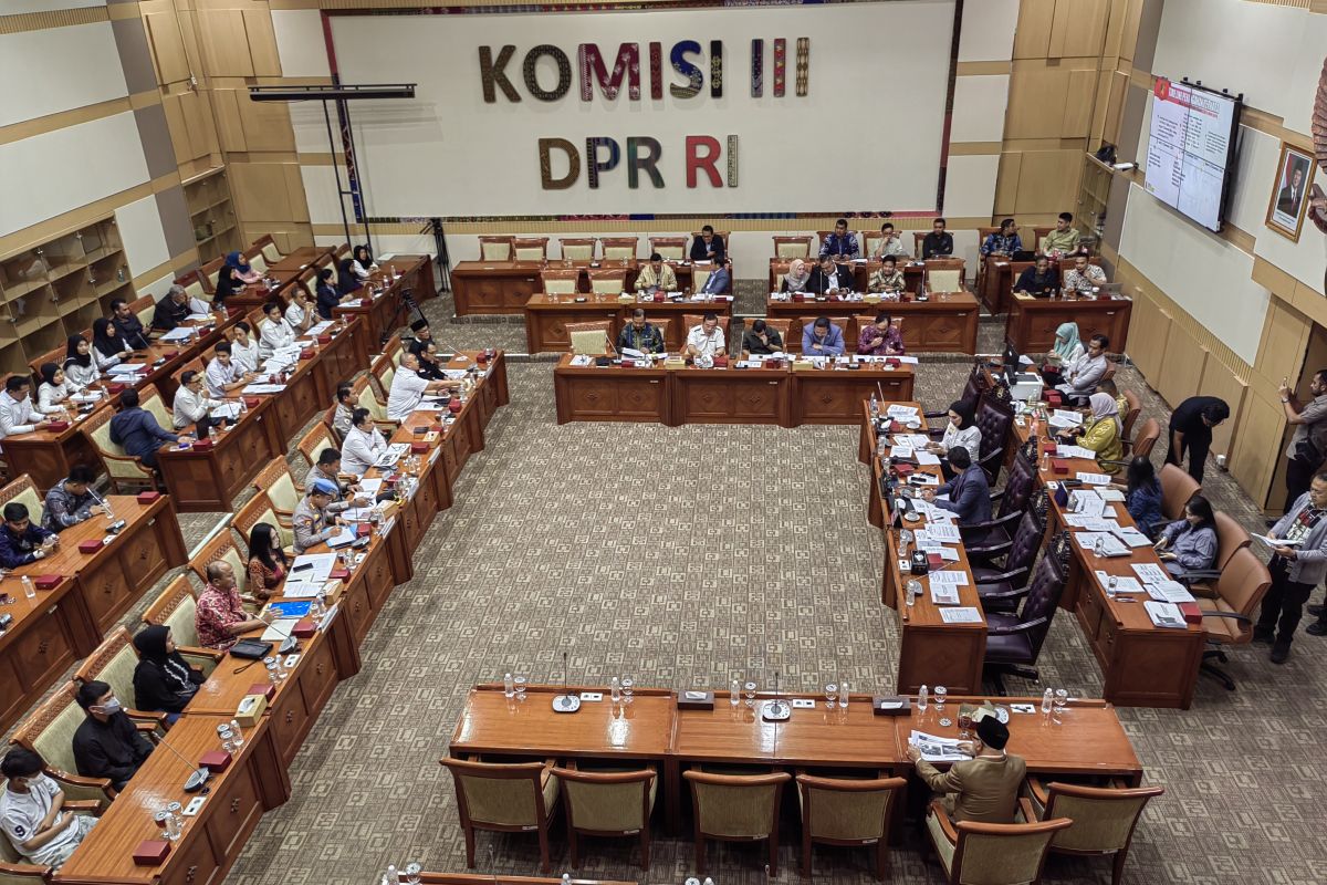 Komisi III DPR dorong penggunaan CCTV dalam perbaikan penegakan hukum