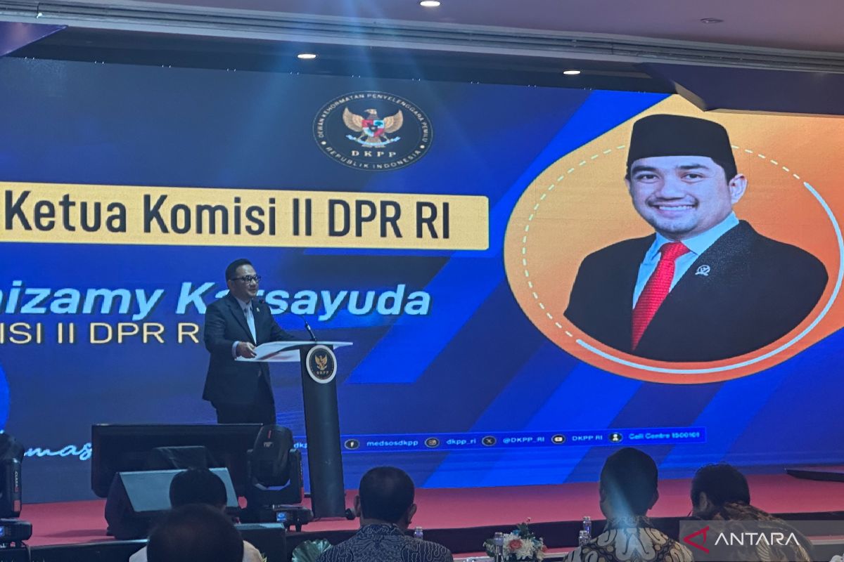 Komisi II DPR: Pembahasan RUU Omnibus Law Politik tunggu putusan rapim