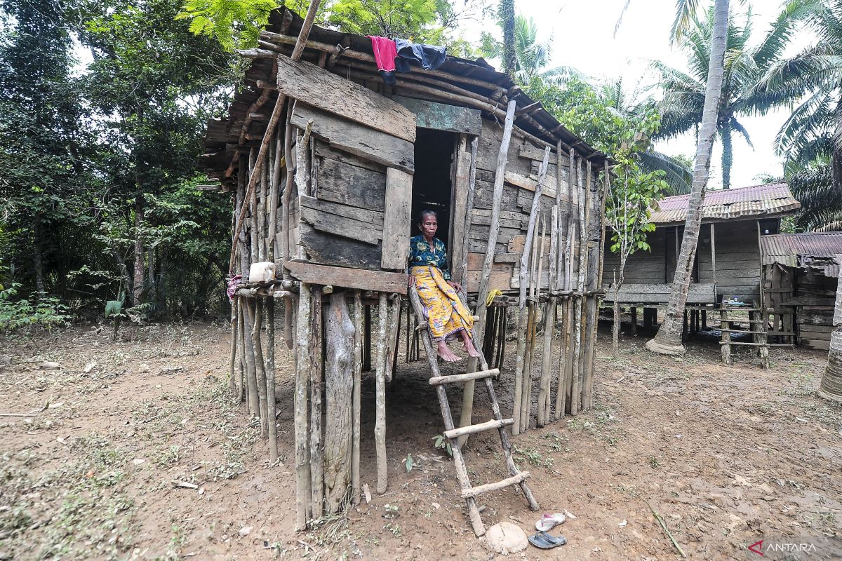 Suku Batin Sembilan huni desa terisolir di Batanghari