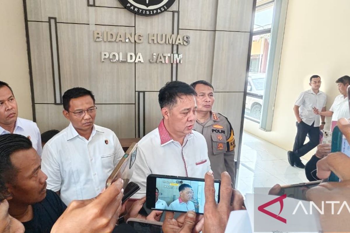 Polisi: Pisau kecil memungkinkan dipakai memutilasi wanita dalam koper