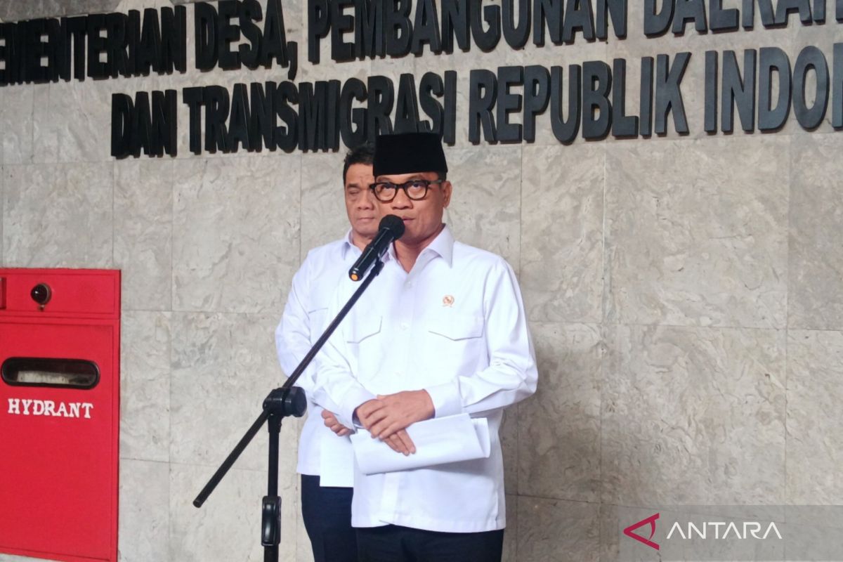 Mendes imbau kepala desa berani lapor ke aparat jika alami pemerasan