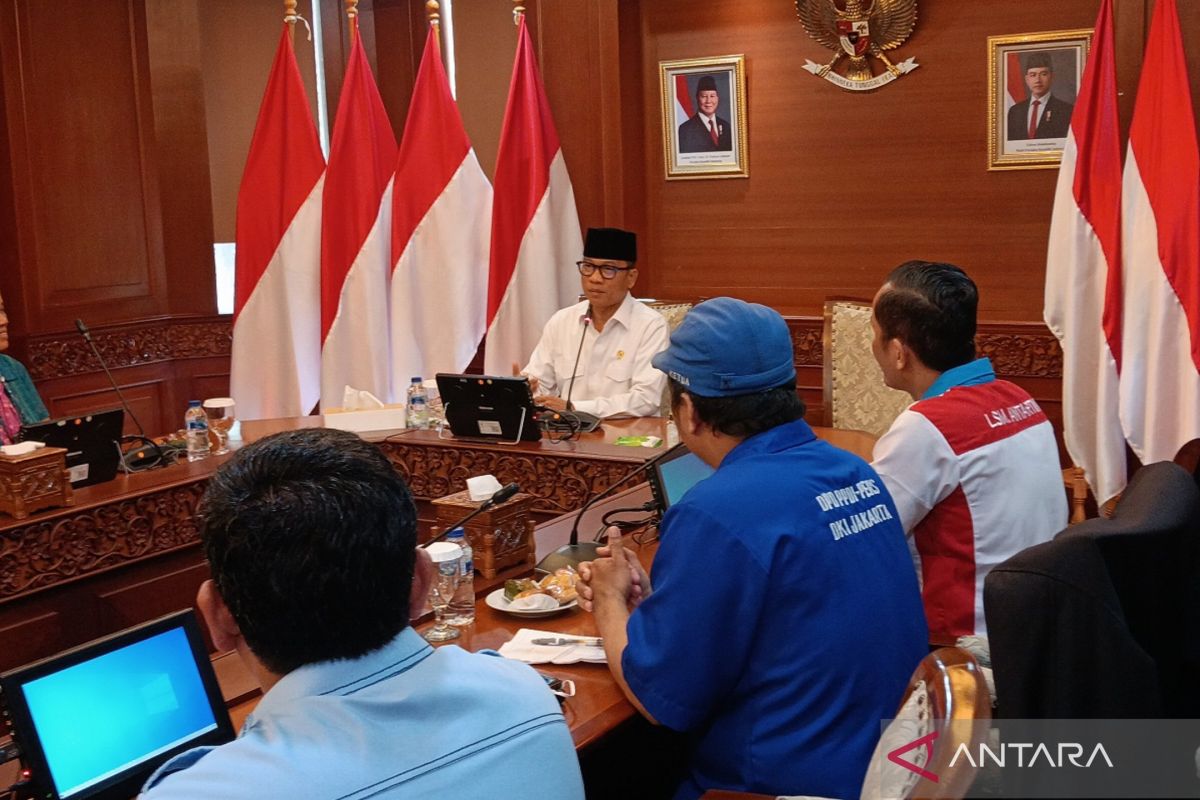 Mendes: Laporkan kepala desa yang selewengkan Dana Desa