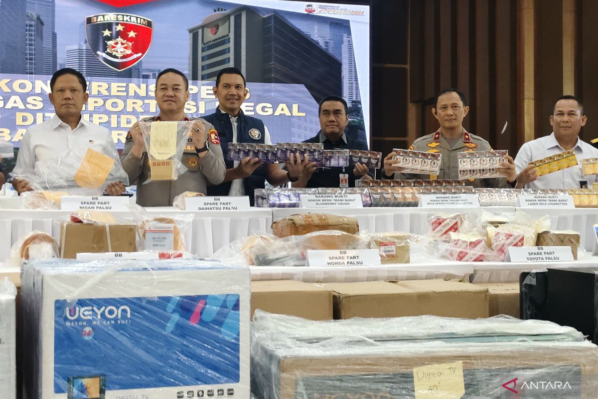 Polri ungkap 4 kasus penyelundupan barang ilegal