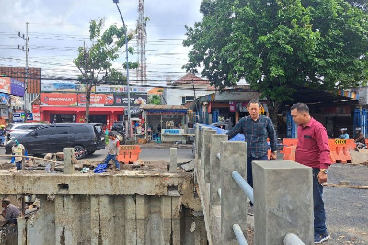 DPRD Surabaya dorong percepatan pembangunan Jalan Wiyung