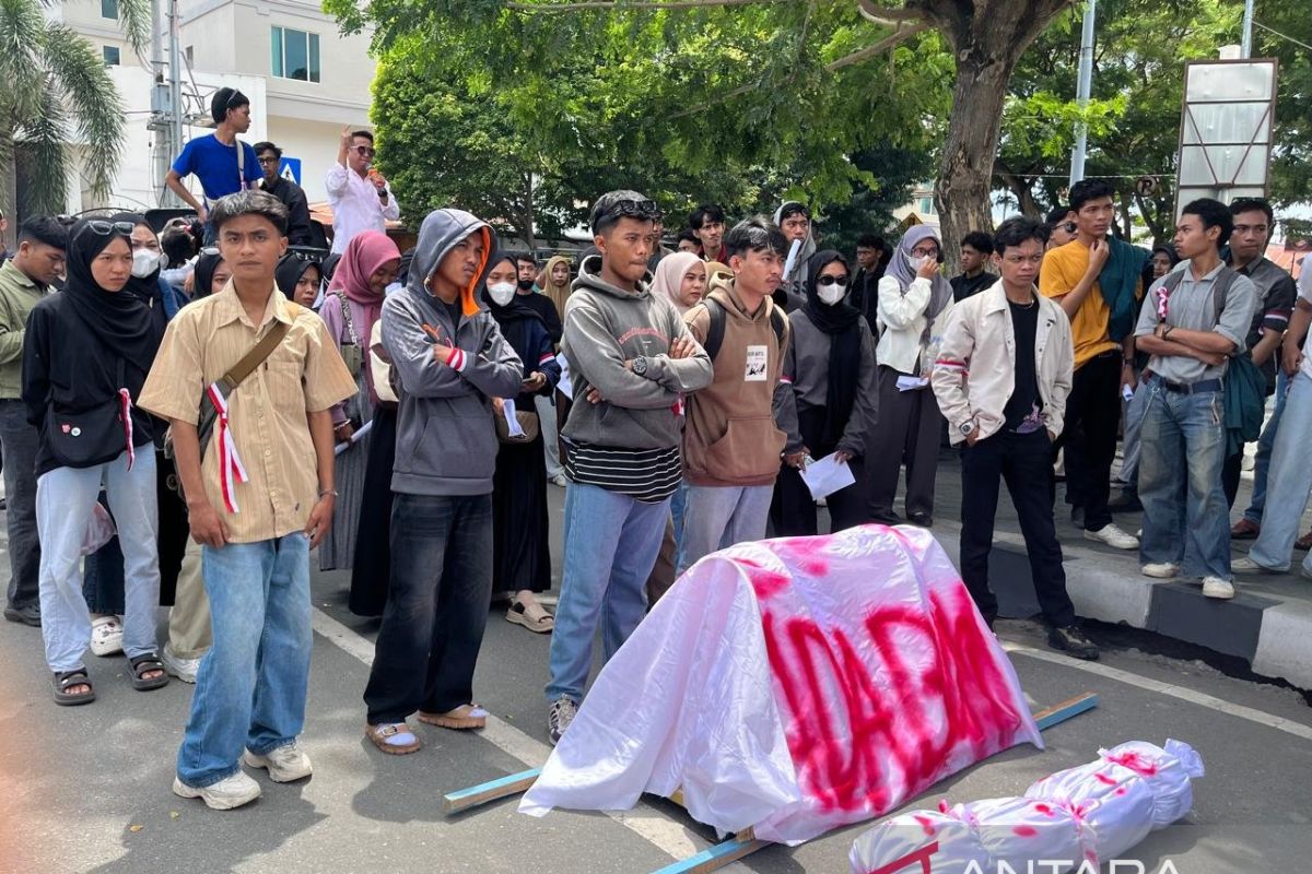 DPRD Sulteng segera panggil pihak terkait tambang emas Poboya