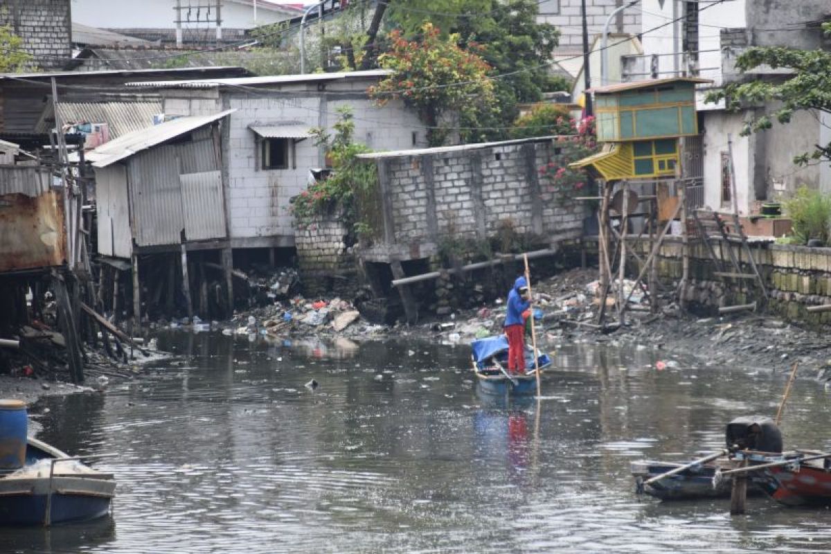 Pemkot Surabaya mulai tahapan awal normalisasi Sungai Kalianak