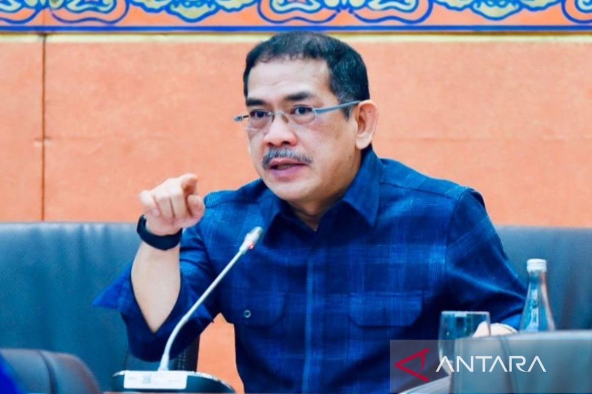 Legislator: Warga keluarkan biaya lebih beli elpiji di pangkalan resmi