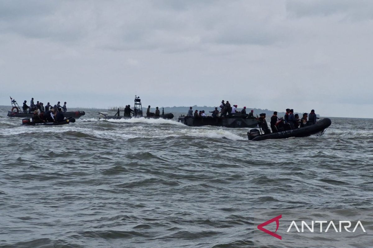 TNI AL segera tuntaskan pembongkaran pagar laut di Tangerang