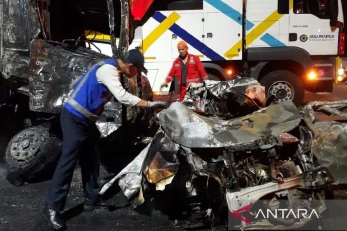 Kemenhub turunkan tim dalami penyebab kecelakaan Gerbang Tol Ciawi