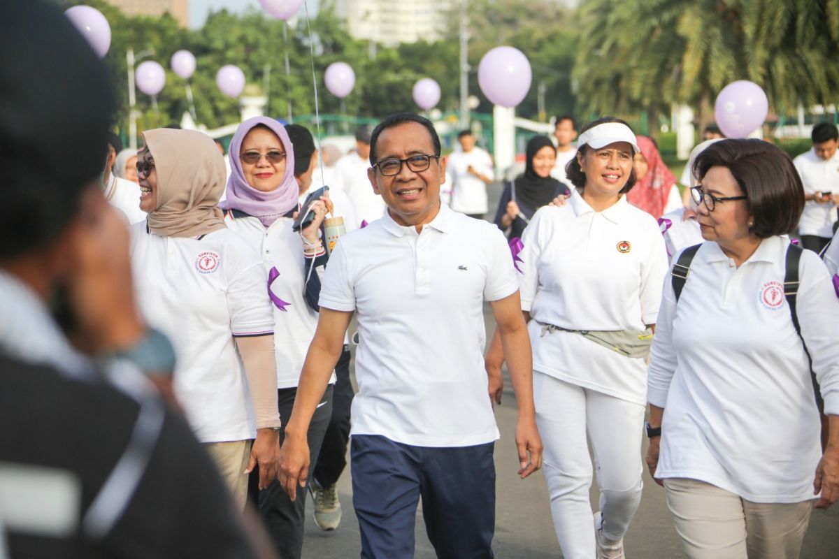 Menko PMK ajak terapkan gaya hidup sehat untuk cegah kanker