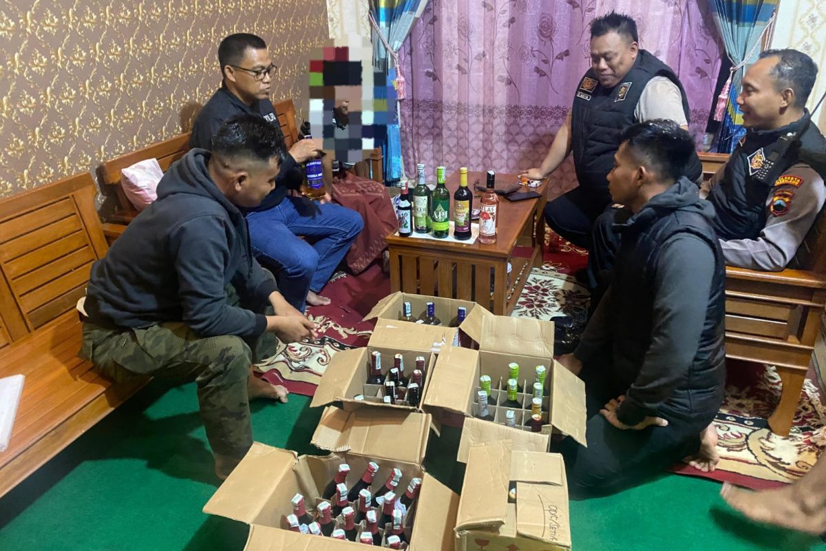 Polres Magelang Kota amankan  312 botol minuman beralkohol