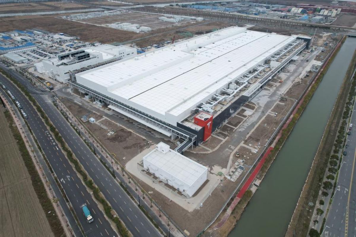 Megafactory Tesla di Shanghai mulai beroperasi pekan depan