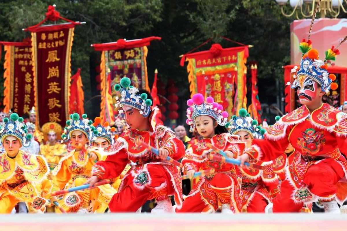 Tari Yingge jadi tradisi warga Guangdong rayakan Imlek